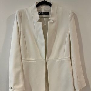 Zara White Long Knit Blazer with Waist Closure size M